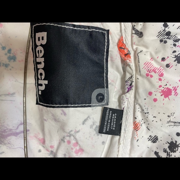 Womens Bench Jacket - Picture 5 of 6